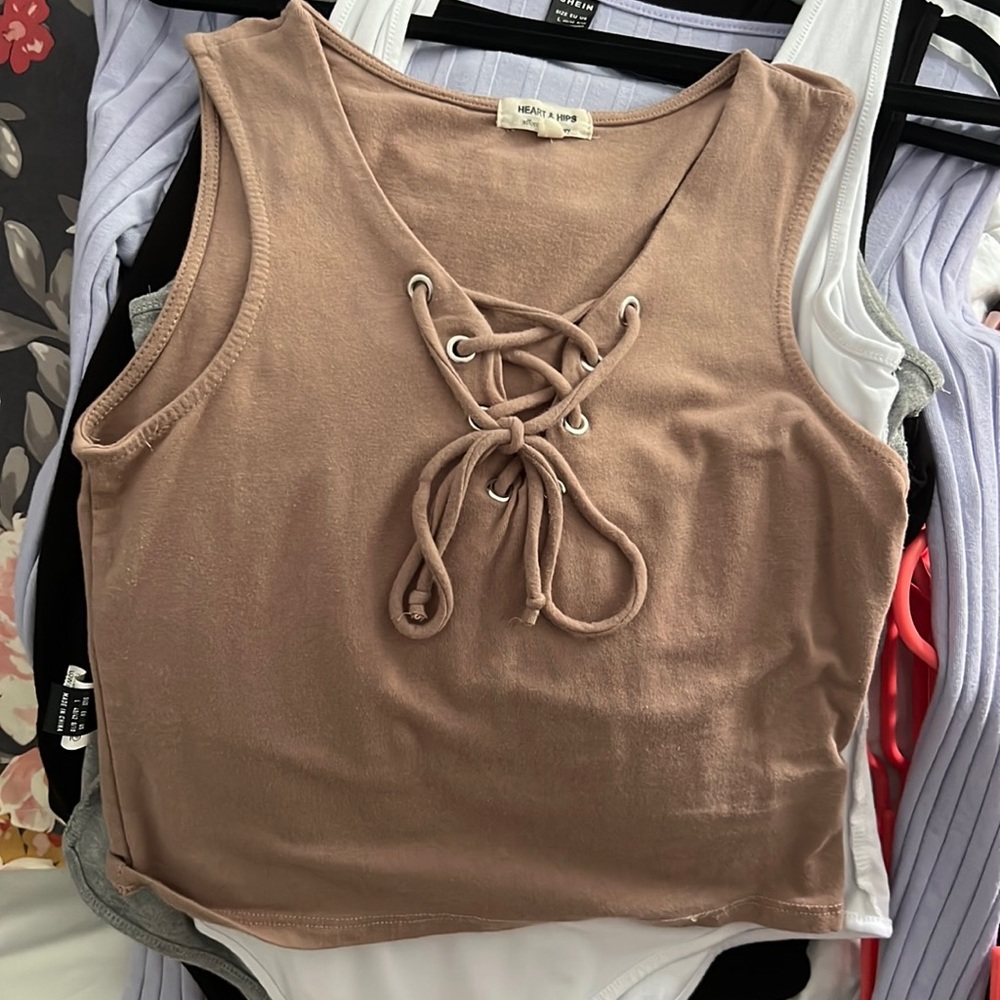 Crop top